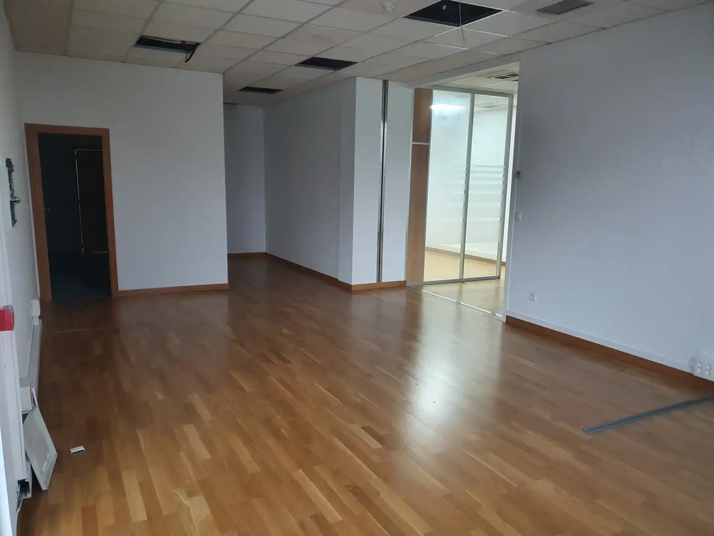 Büro zur Miete in Vigo  mit Möbliert
