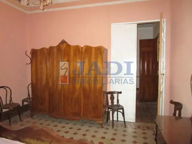 Dormitori de Casa o xalet en venda en Santa Cruz de Mudela amb Terrassa i Traster