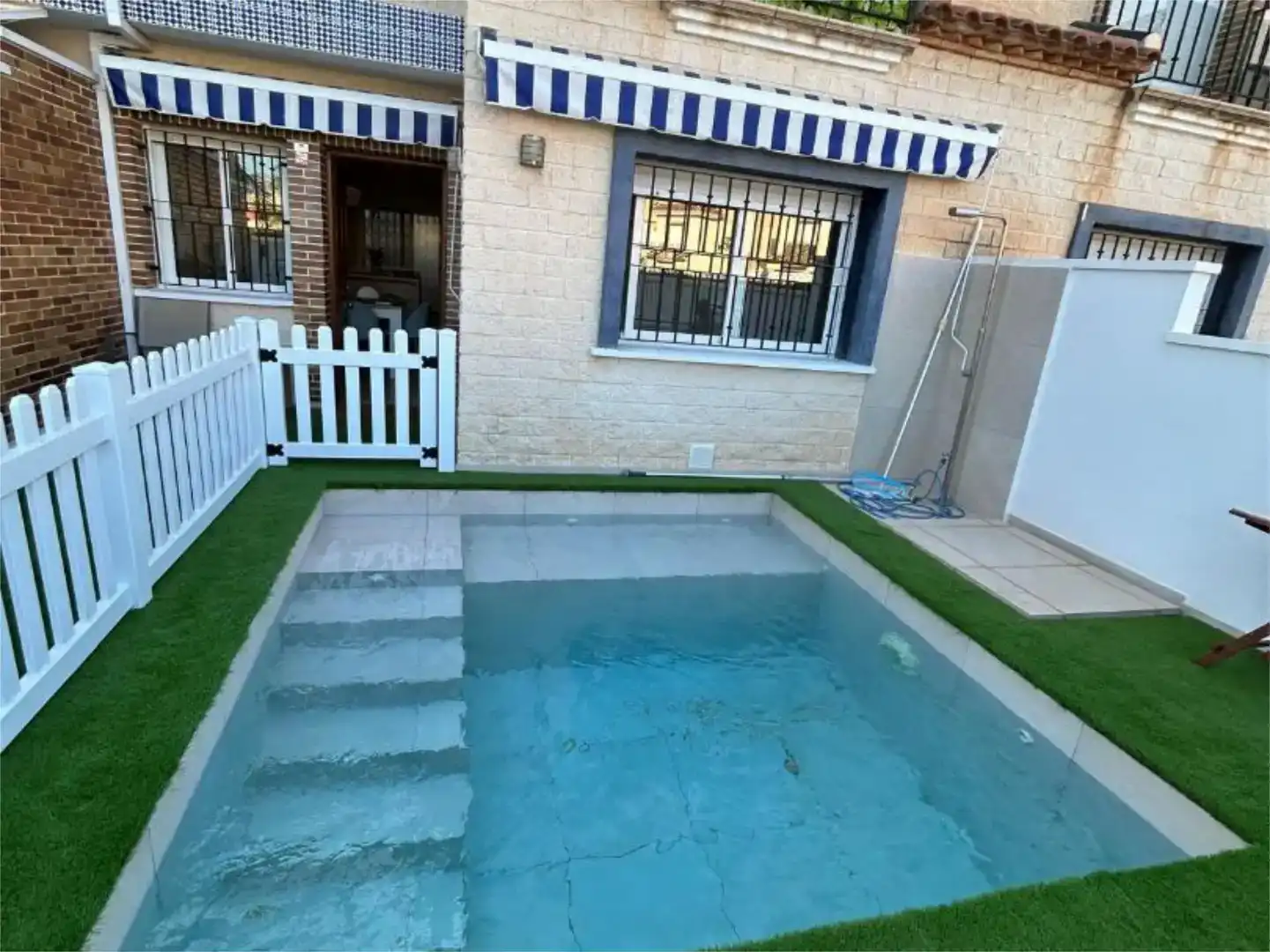 Piscina de Pis en venda en Pilar de la Horadada amb Aire condicionat, Piscina i Balcó