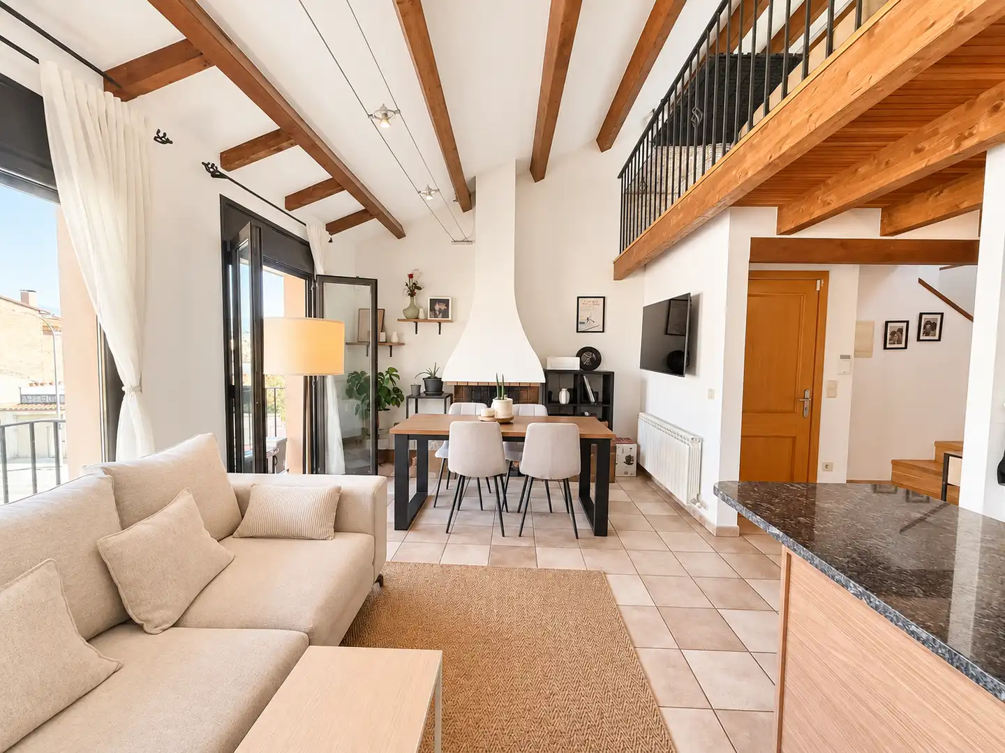 Living room of Duplexes for sale in Manlleu  with Heating, Oven and Balcony
