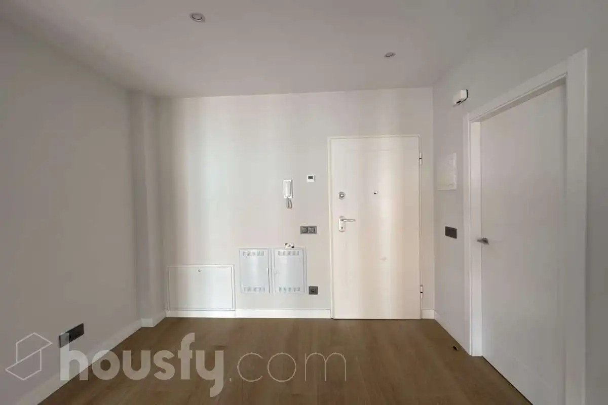 Schlafzimmer von Wohnung zur Miete in Madrid mit Klimaanlage, Heizung und Abstellraum