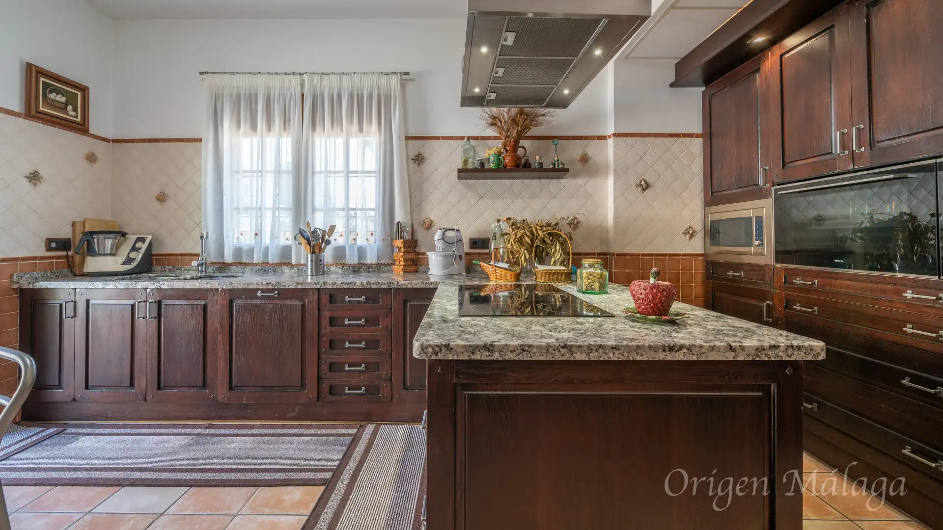 Cocina de Casa o chalet en venta en Alhaurín de la Torre con Aire acondicionado, Calefacción y Jardín privado