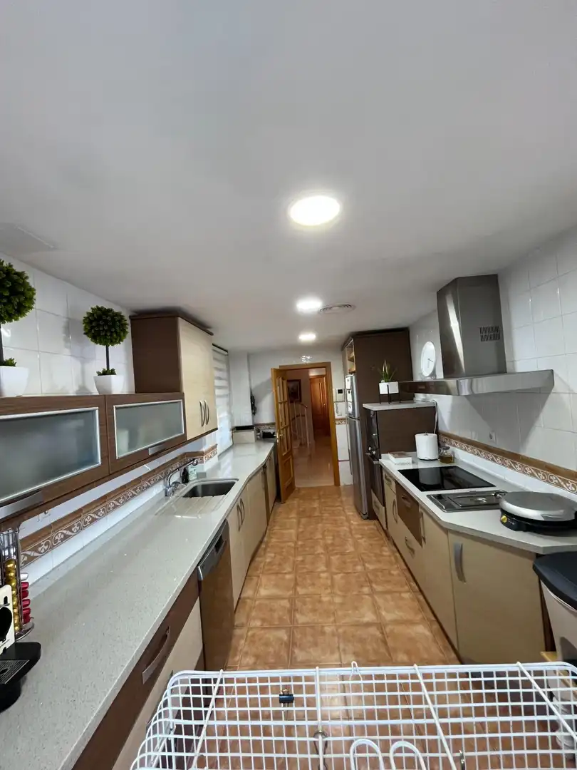 Villa mit Pool zum Verkauf in Calle MIGUEL DE MOLINA, imagen 24