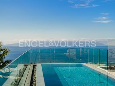 Casa con piscina en venta en Abama