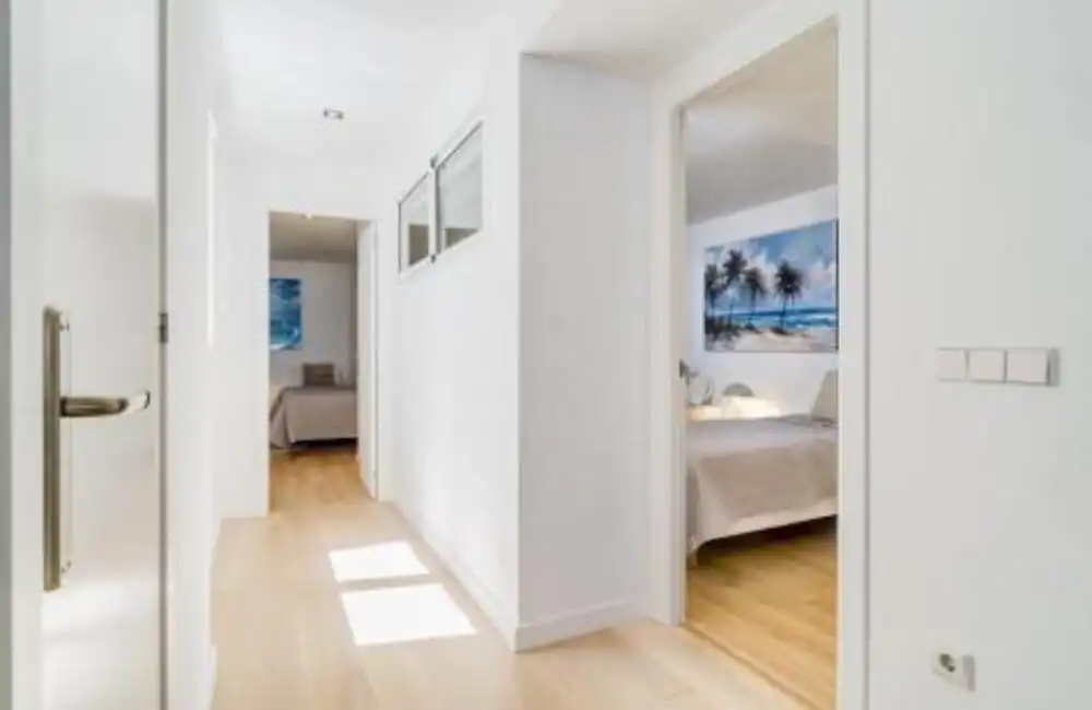 Apartamento de alquiler en Marbella con Aire acondicionado, Amueblado y Balcón