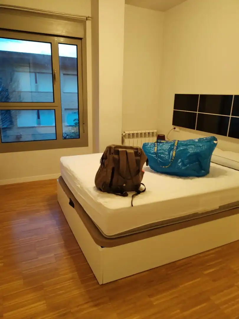 Bedroom of Flat for sale in Getxo   with Air Conditioner, Heating and Storage room