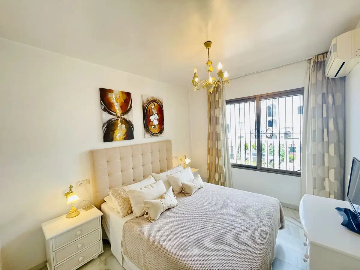 Bedroom of Ground floor for sale in Mijas  with Air Conditioner, Heating and Terrace