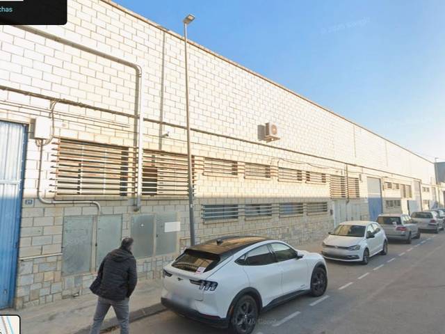 Local comercial en Alquiler en Calle Alfalfar, 23 en Catral