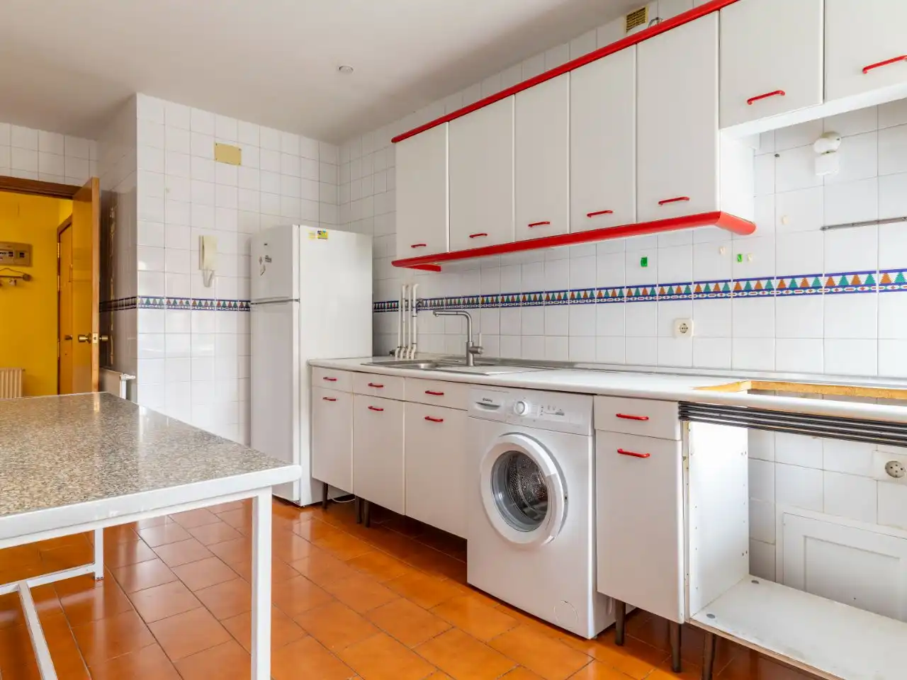 Flat for sale in Sector Islas, 16, Segunda Fase