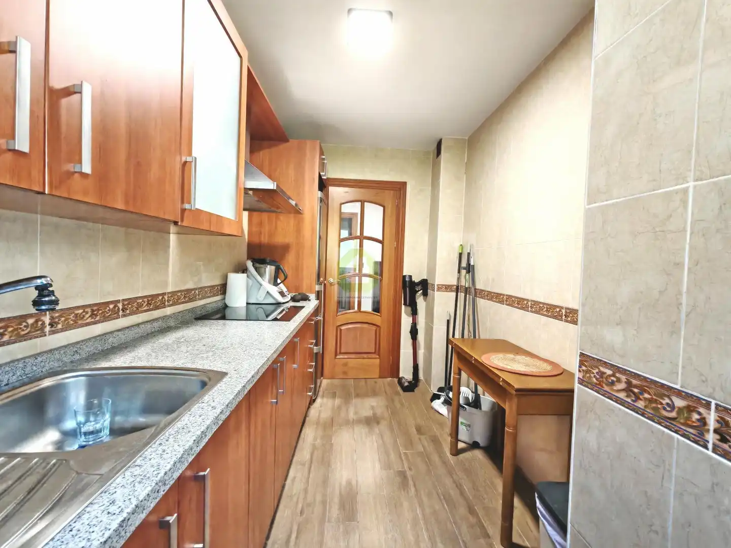 Kitchen of Flat for rent in Granada  with Air Conditioner and Furnished