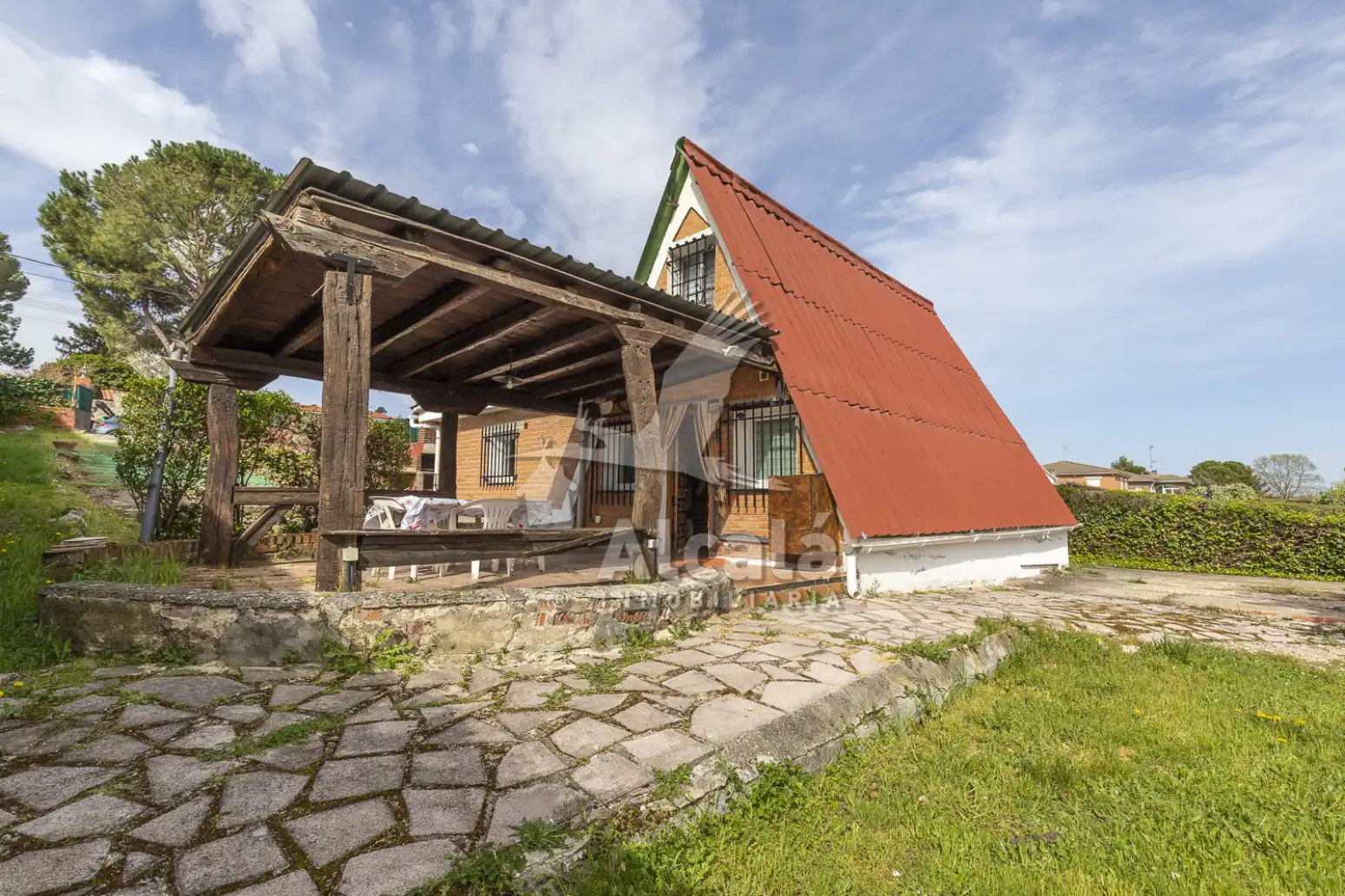 Vista exterior de Casa o chalet en venta en Torrejón del Rey con Calefacción