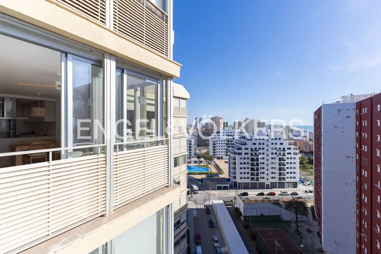 Vista exterior de Pis de lloguer en La Pobla de Farnals amb Calefacció i Piscina