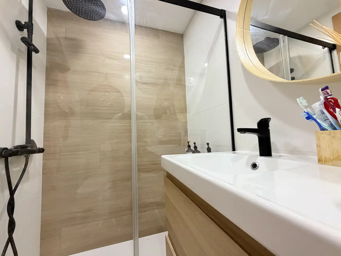 Baño de Piso en venta en Camas con Aire acondicionado, Balcón y Internet