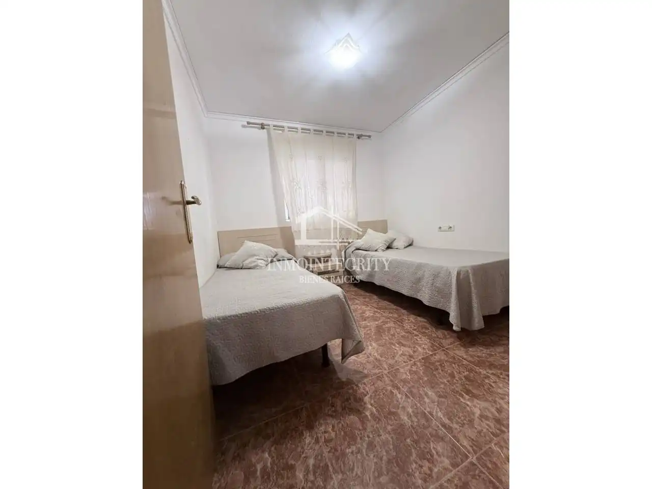 Dormitori de Apartament en venda en Oropesa del Mar / Orpesa amb Aire condicionat, Terrassa i Moblat