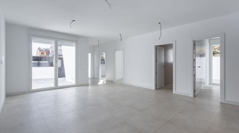 Foto 2 de Casa adosada en venta en Calle Los López, Belicena, Vegas del Genil
