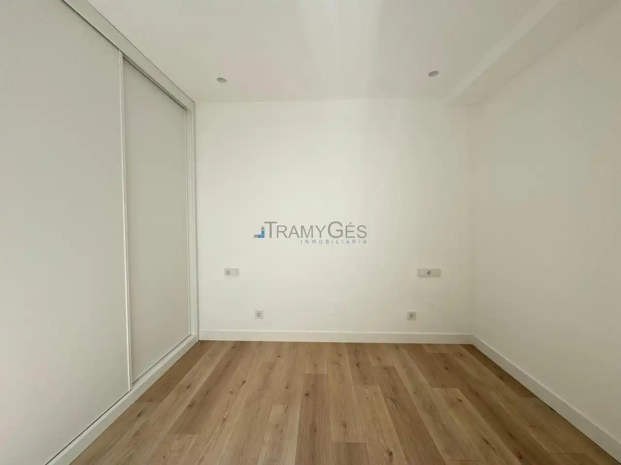 Flat for sale in Vigo   with Heating, Terrace and Storage room