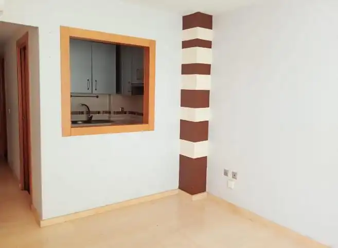 Cuina de Planta baixa en venda en  Jaén Capital