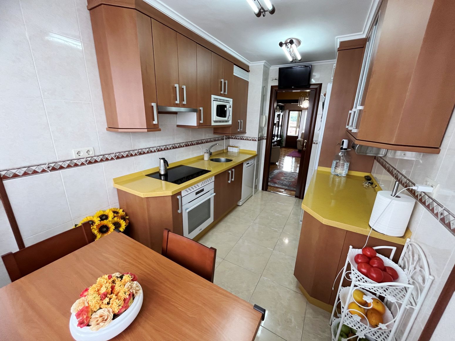 Cocina de Piso en venta en Avilés con Calefacción, Parquet y Terraza