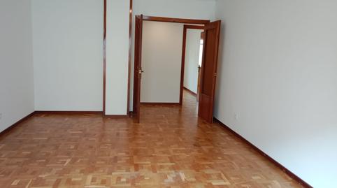 Photo 3 of Flat for rent in Gerardo Armesto Plaza, 1, San Martín, Vitoria - Gasteiz
