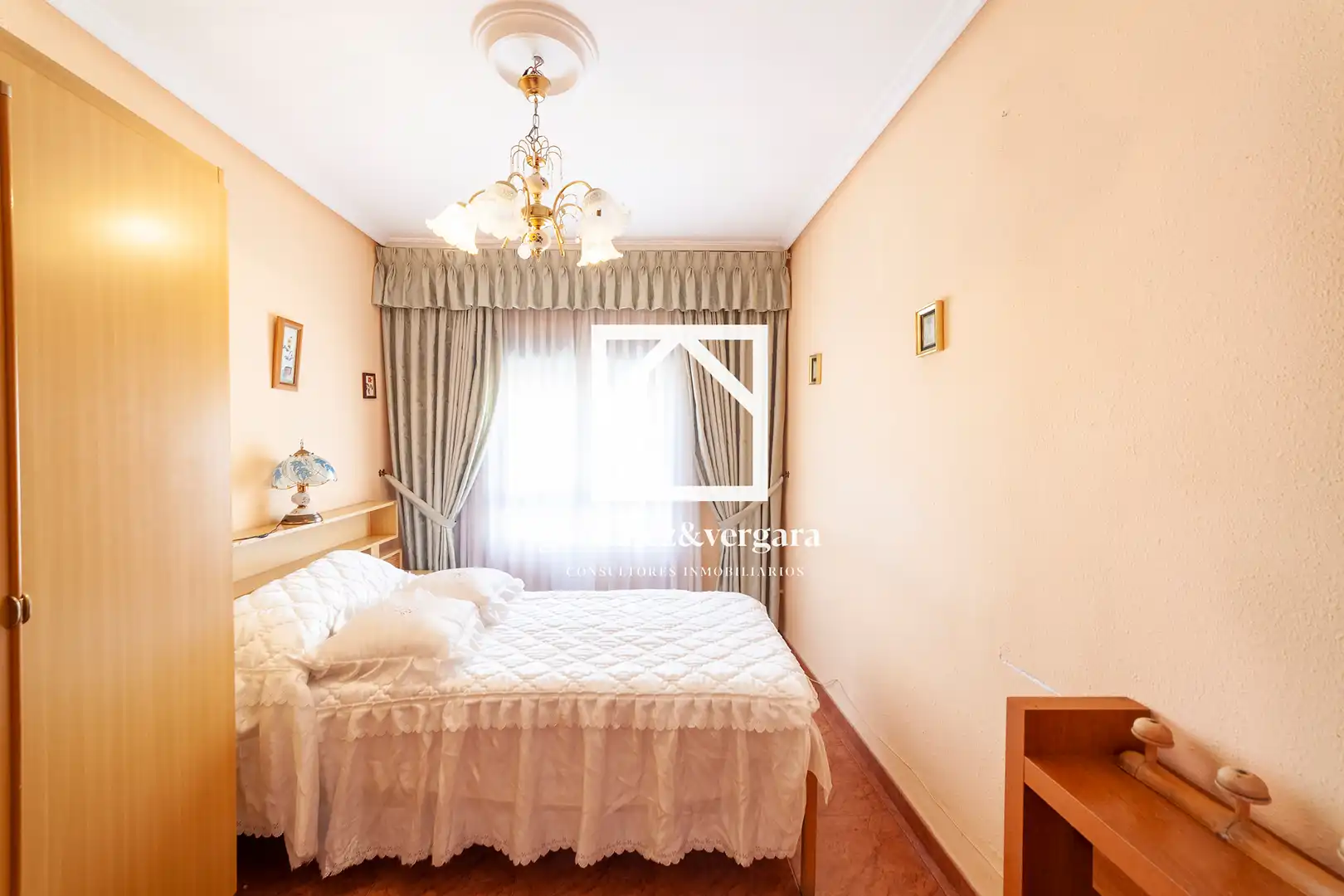 Habitación de Piso en venta en Valencia con Aire acondicionado y Balcón