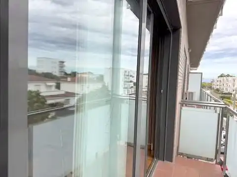 Balcony of Apartments for sale in Roses  with Air Conditioner, Parquet flooring and Balcony