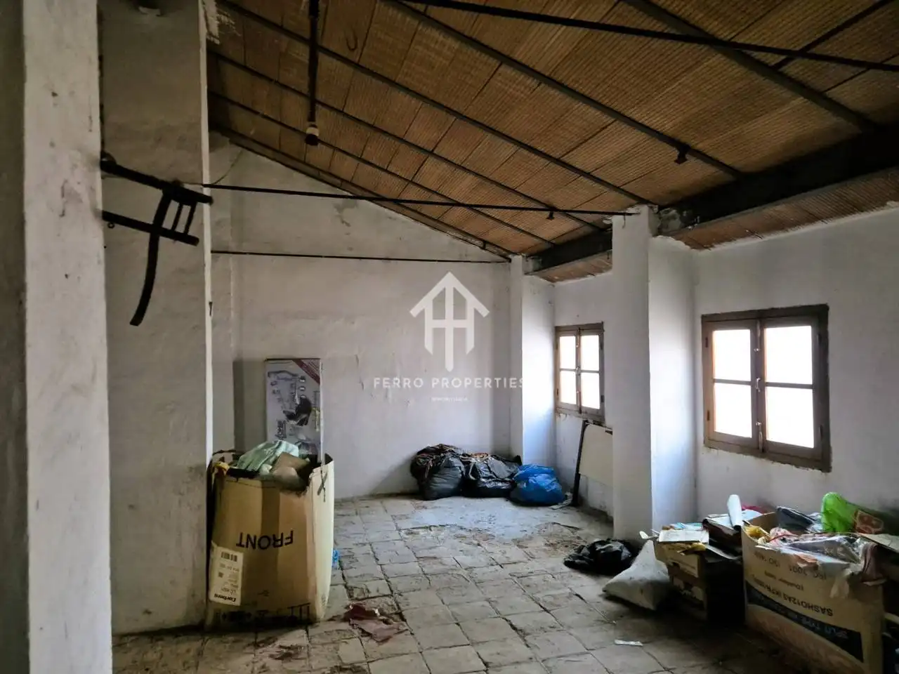Houses for sale in Calle San Isidro, 1, Loja