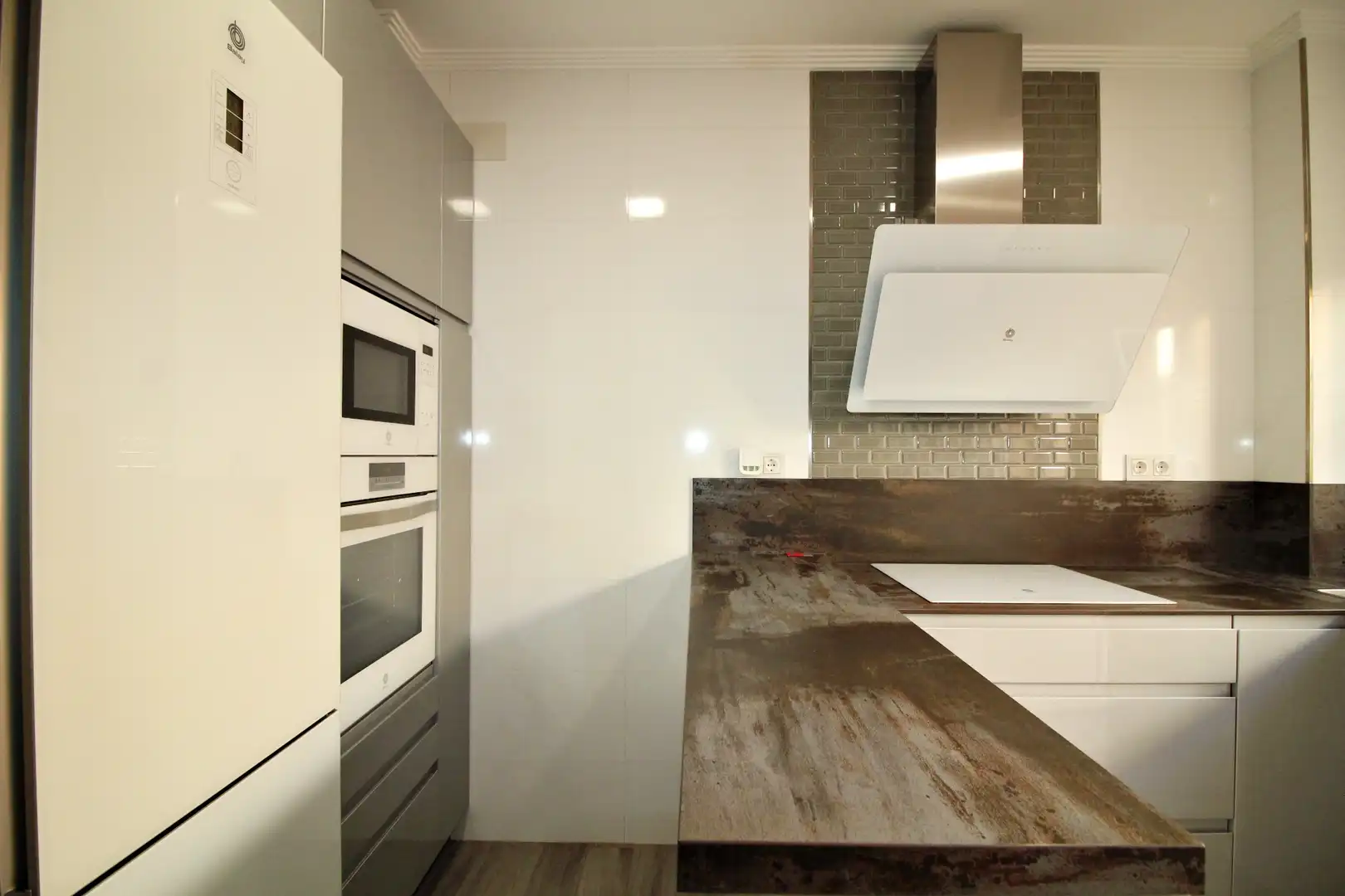 Cocina de Casa adosada en venta en San Juan del Puerto con Amueblado