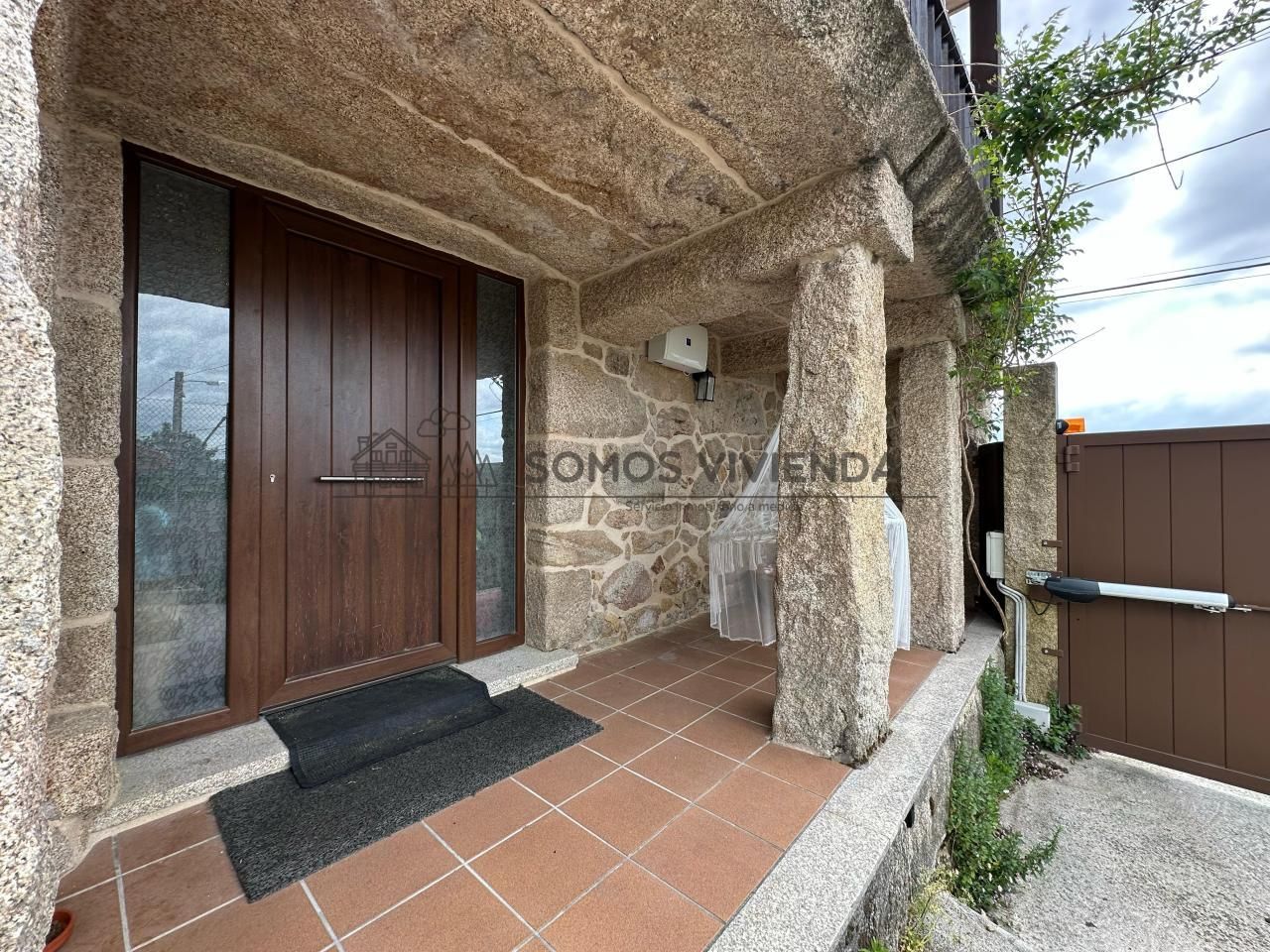Casa o xalet en venda en Ourense Capital  amb Calefacció, Jardí privat i Terrassa
