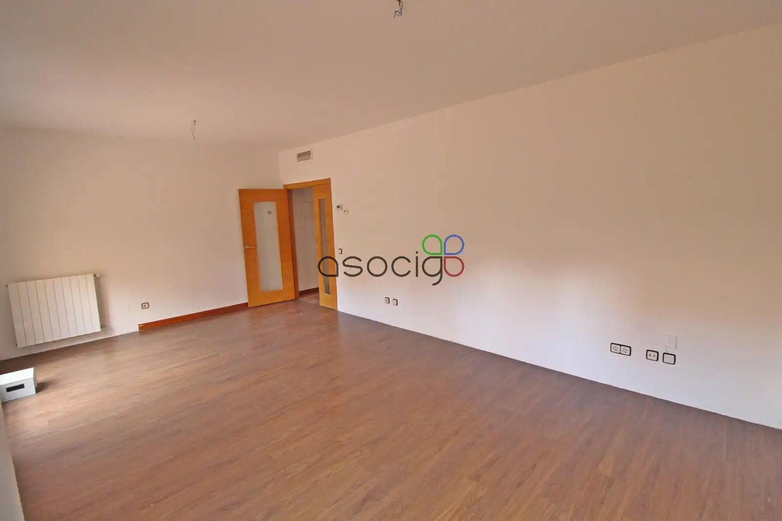 Sala d'estar de Pis en venda en Yebes amb Calefacció, Terrassa i Traster