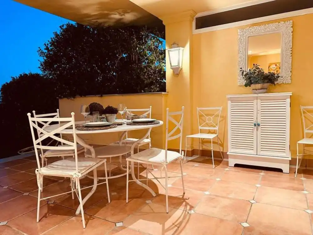 Terraza de Planta baja de alquiler en Marbella con Aire acondicionado, Terraza y Piscina