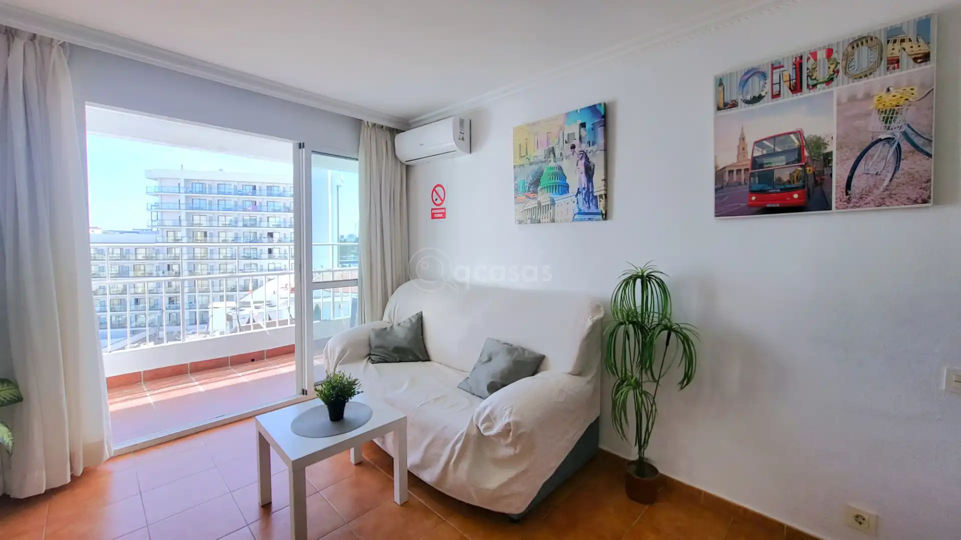 Sala de estar de Apartamento en venta en Benalmádena con Aire acondicionado, Calefacción y Terraza