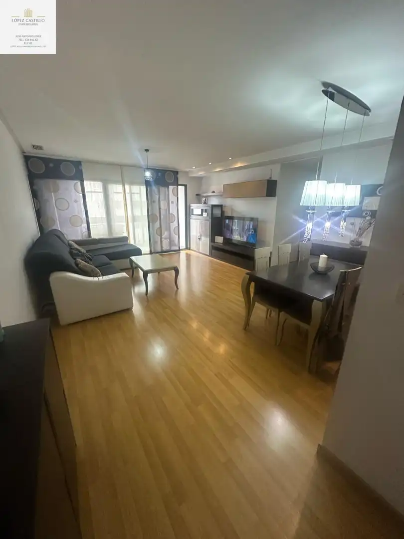 Sala d'estar de Pis en venda en Crevillent amb Piscina comunitària