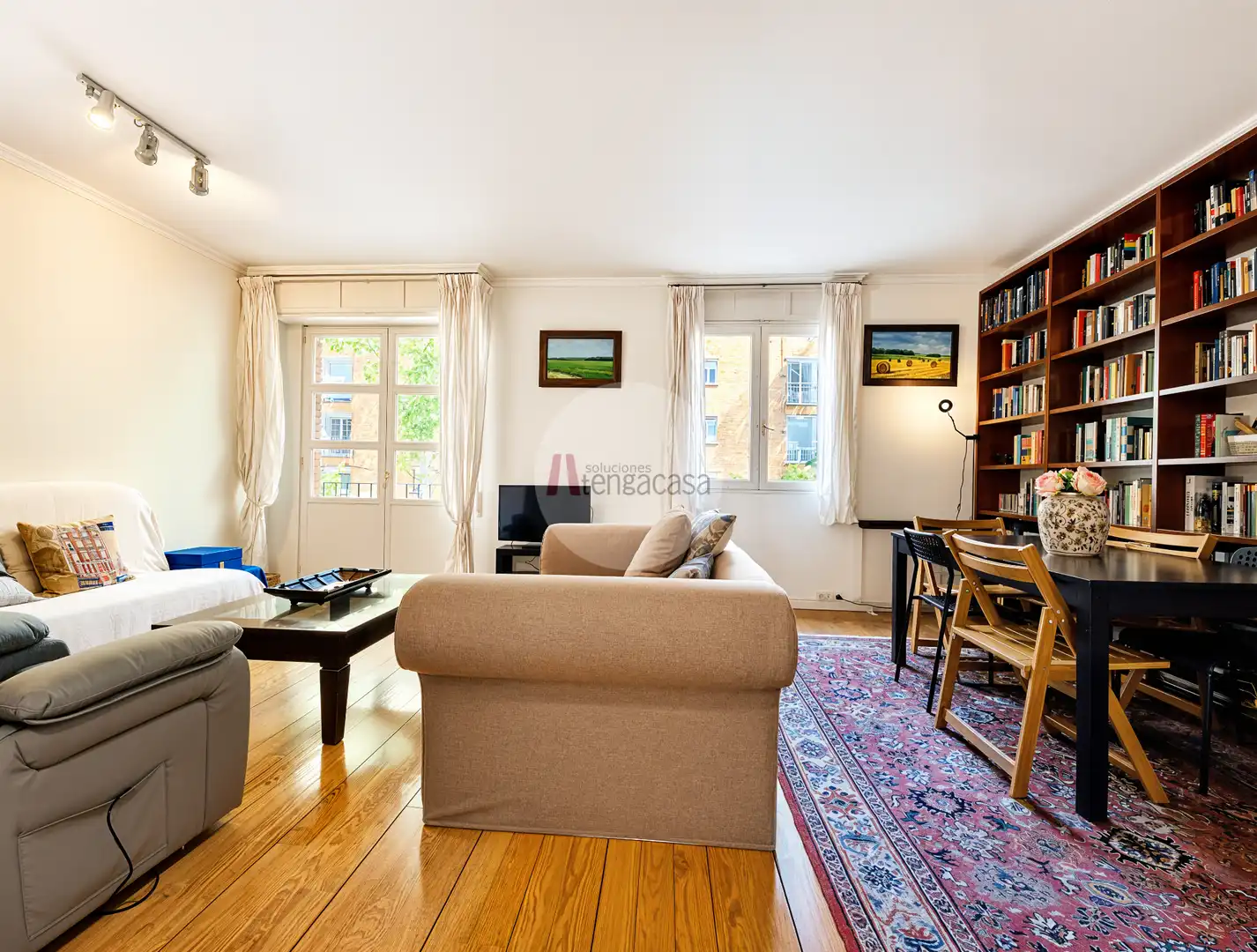 Sala de estar de Piso en venta en Madrid con Calefacción, Parquet y Terraza