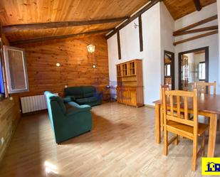 Living room of House or chalet for sale in Cuenca Capital  with Heating, Private garden and Furnished