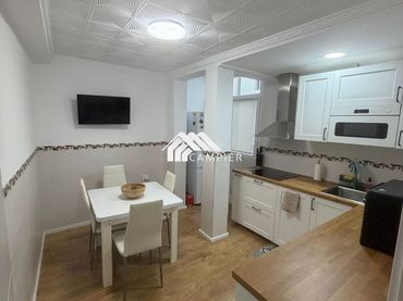 Wohnung mit Balkon zum Verkauf in Calle Francisco Pizarro