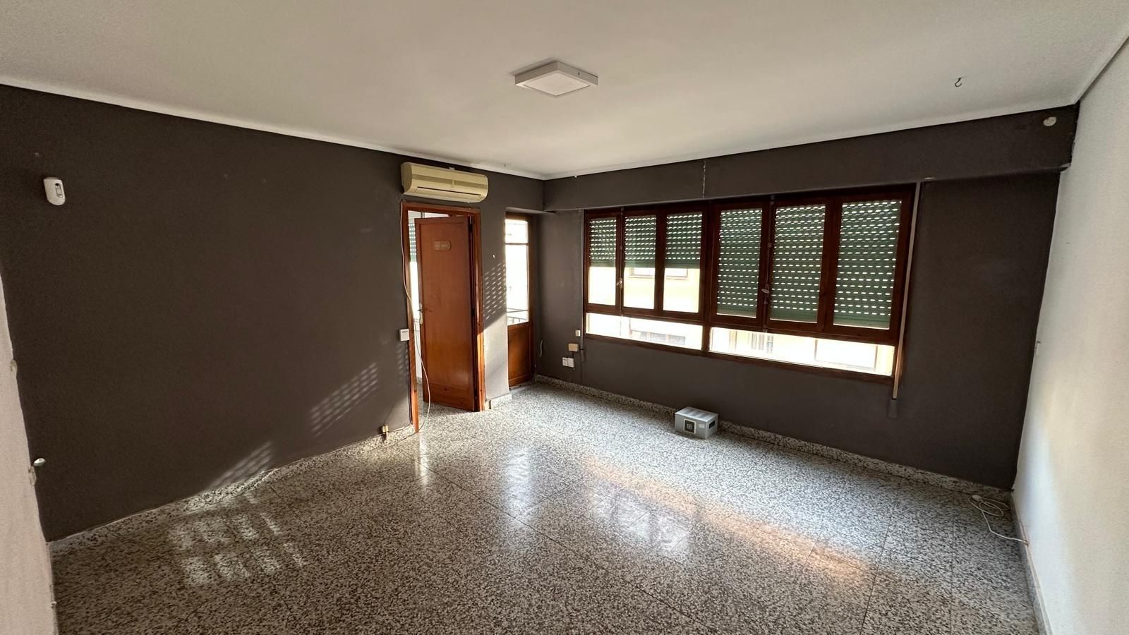 Apartment for sale in Castellón de la Plana / Castelló de la Plana  with Terrace and Balcony