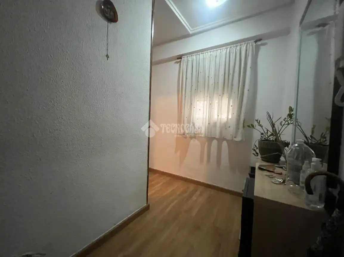 Habitación de Piso en venta en Valencia con Aire acondicionado