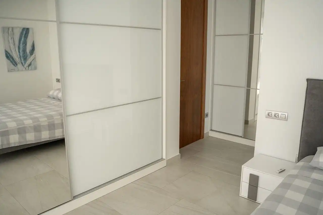 Villa con terrazza in vendita a Golf Bahía, imagen 19