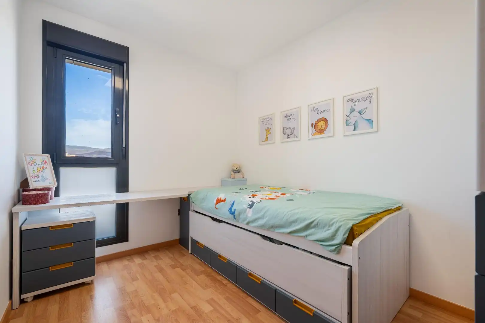 Bedroom of Flat for sale in Almería  with Air Conditioner, Terrace and Storage room