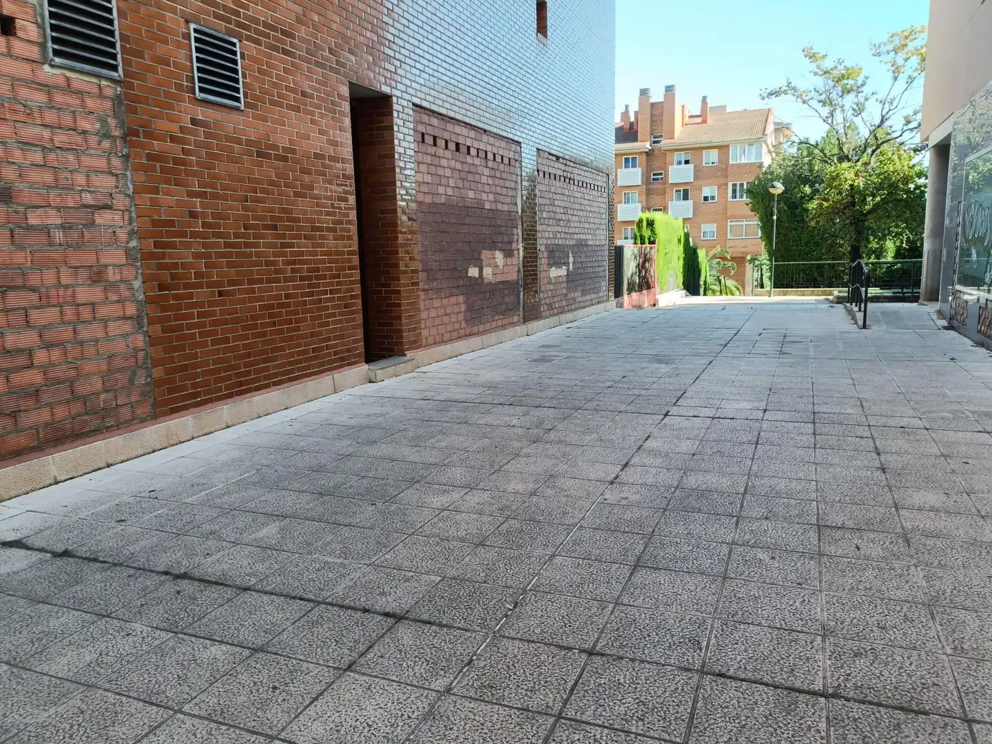 Terrassa de Local de lloguer en Zaragoza