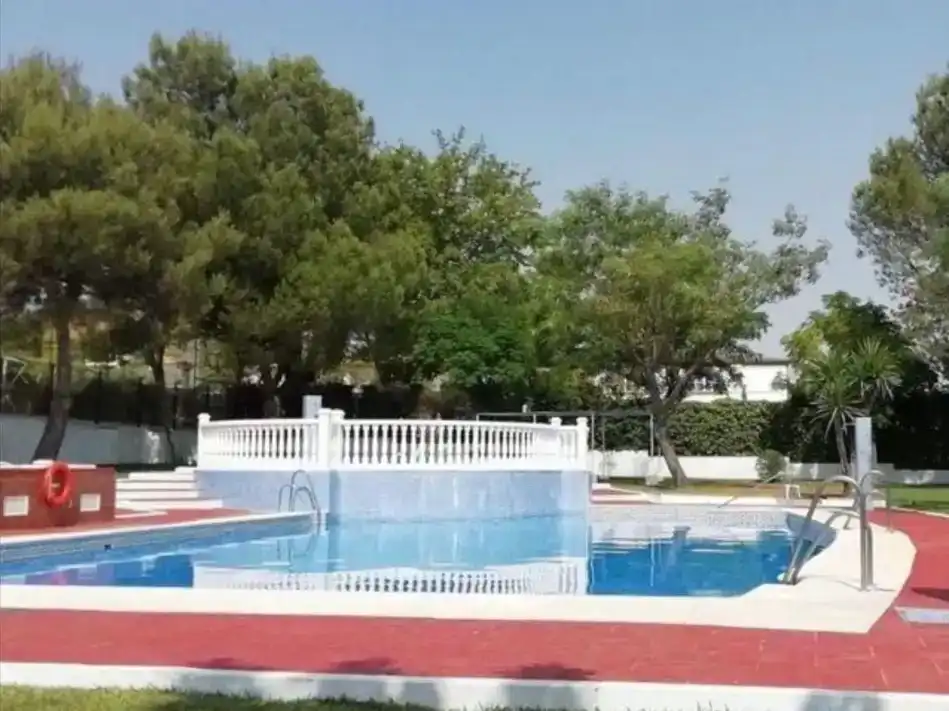 Piscina de Casa o xalet en venda en Espartinas amb Aire condicionat, Jardí privat i Piscina