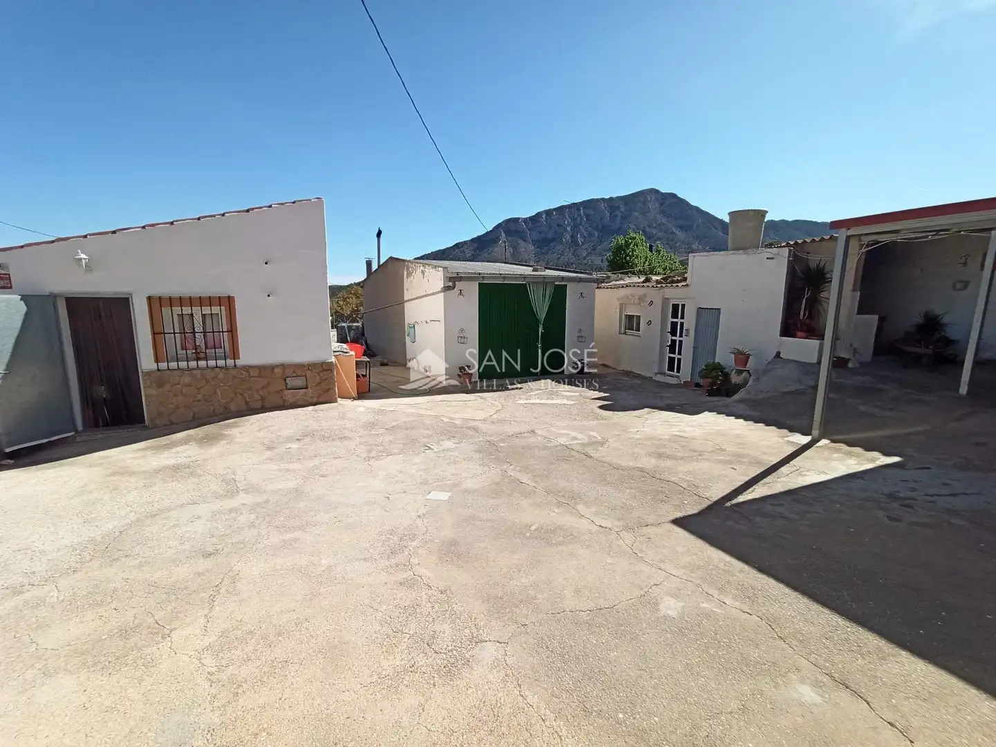 Vista exterior de Casa o chalet en venta en Abanilla con Calefacción y Amueblado