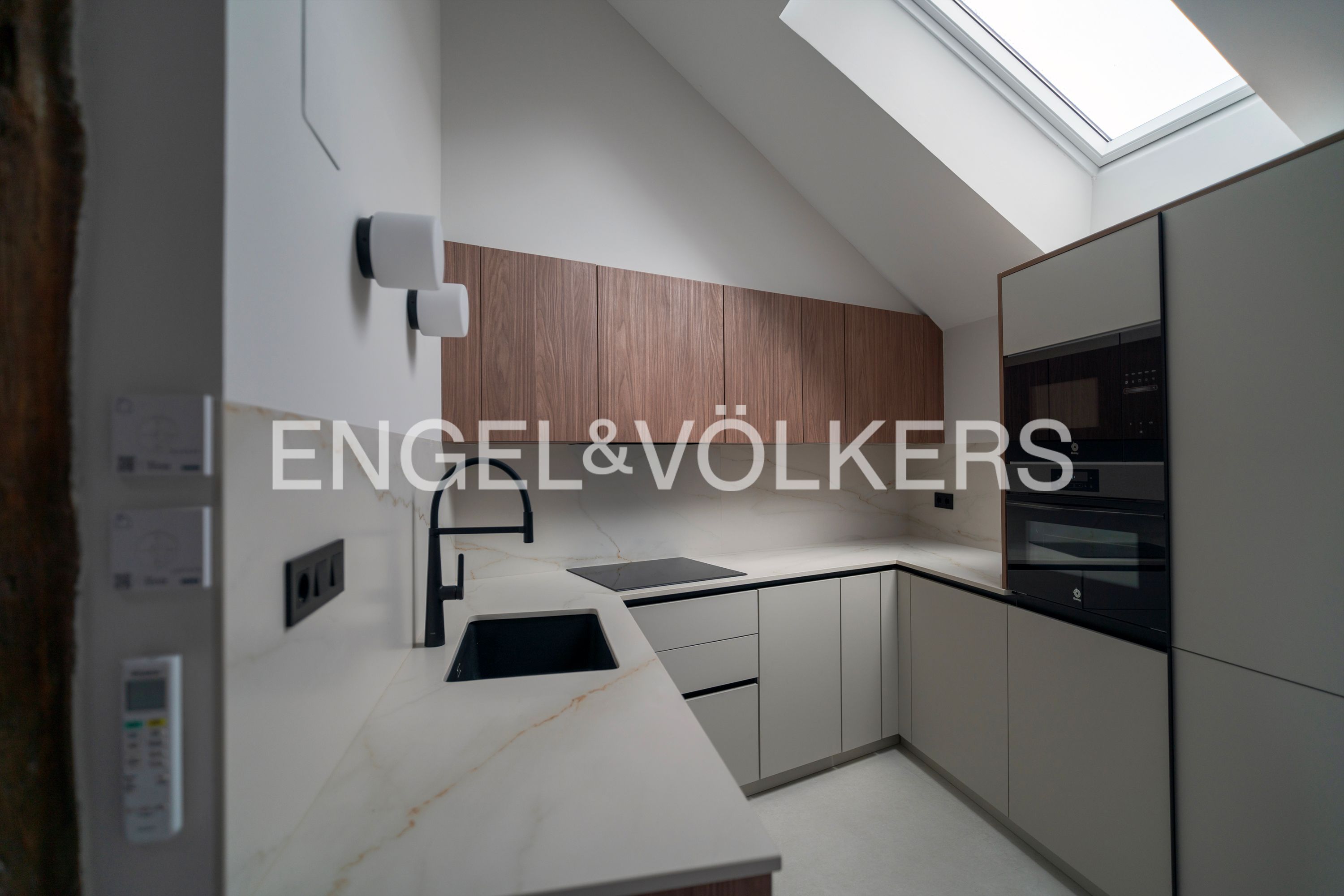 Cuina de Pis de lloguer en  Madrid Capital amb Aire condicionat i Calefacció