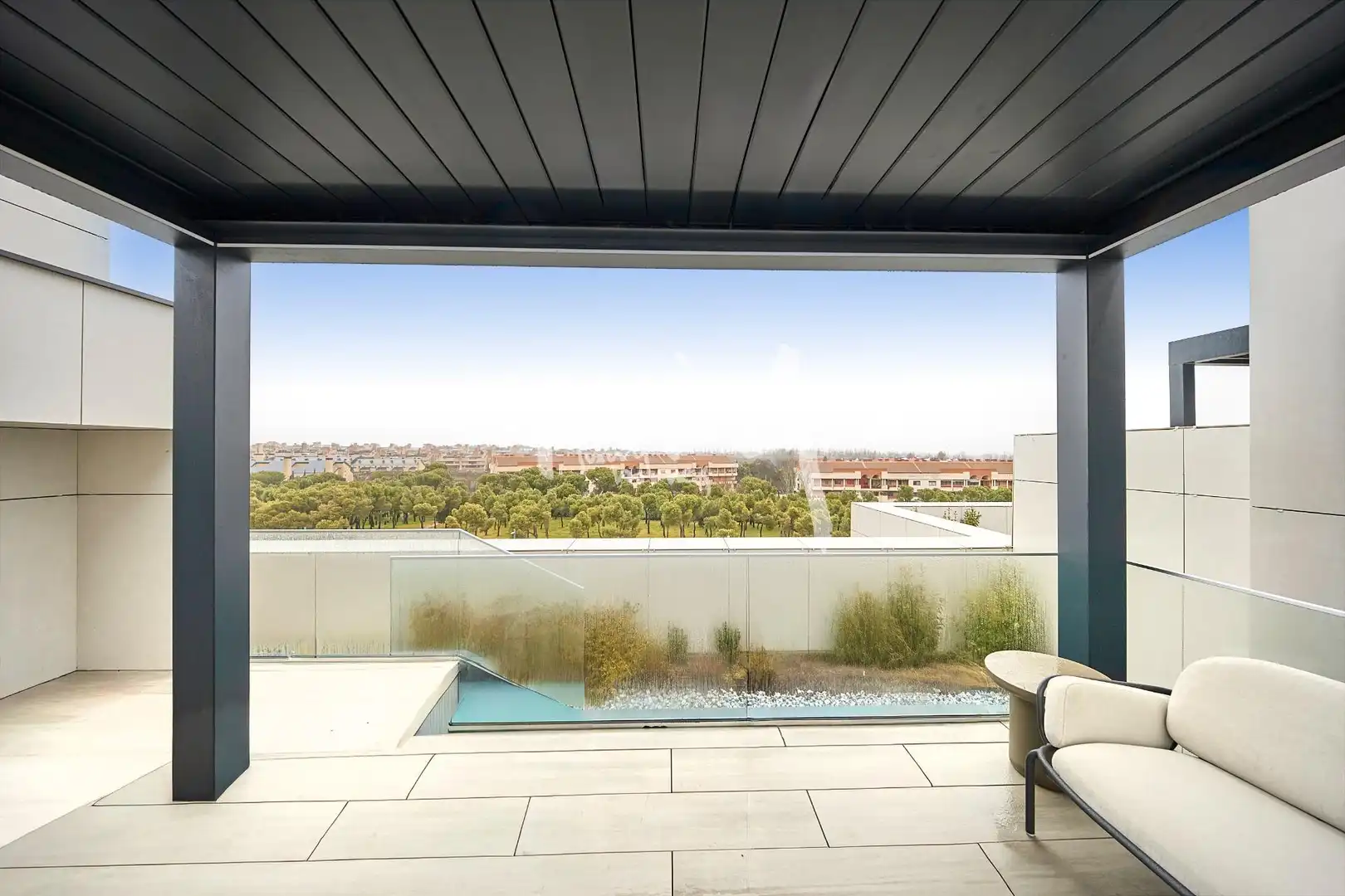 Terraza de Ático de alquiler en Pozuelo de Alarcón con Aire acondicionado, Calefacción y Jardín privado