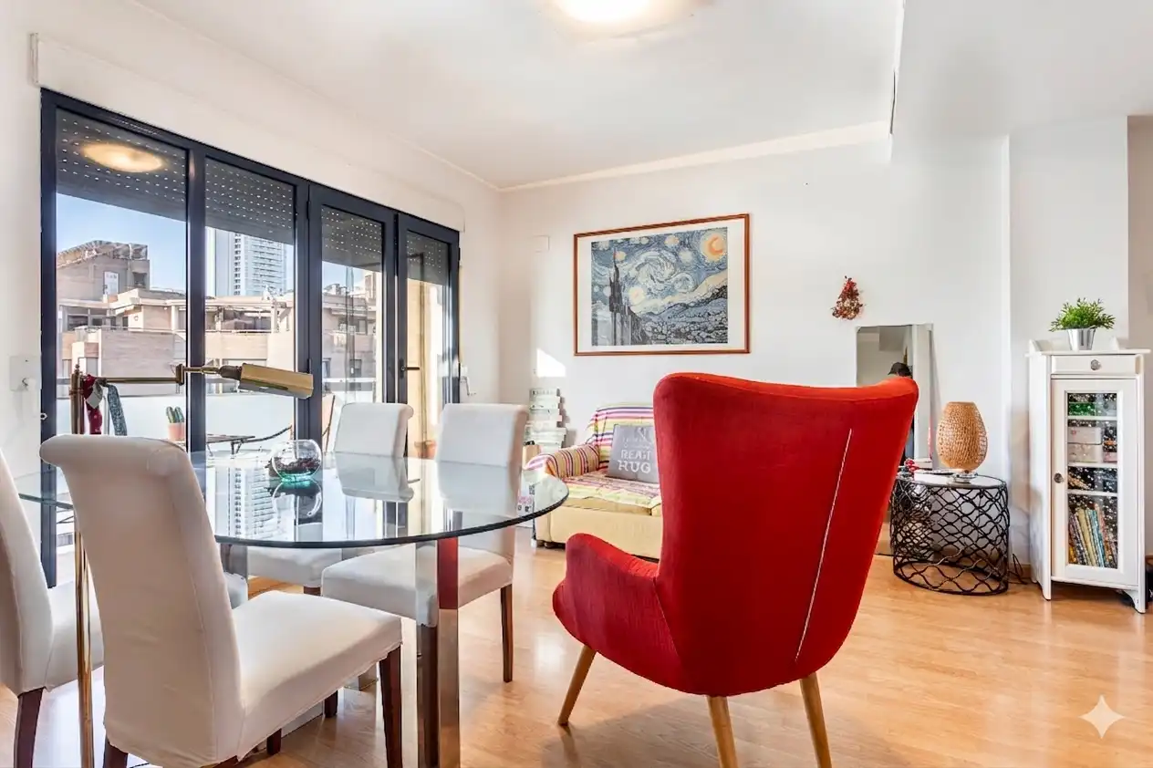 Comedor de Estudio en venta en Valencia con Aire acondicionado, Calefacción y Amueblado