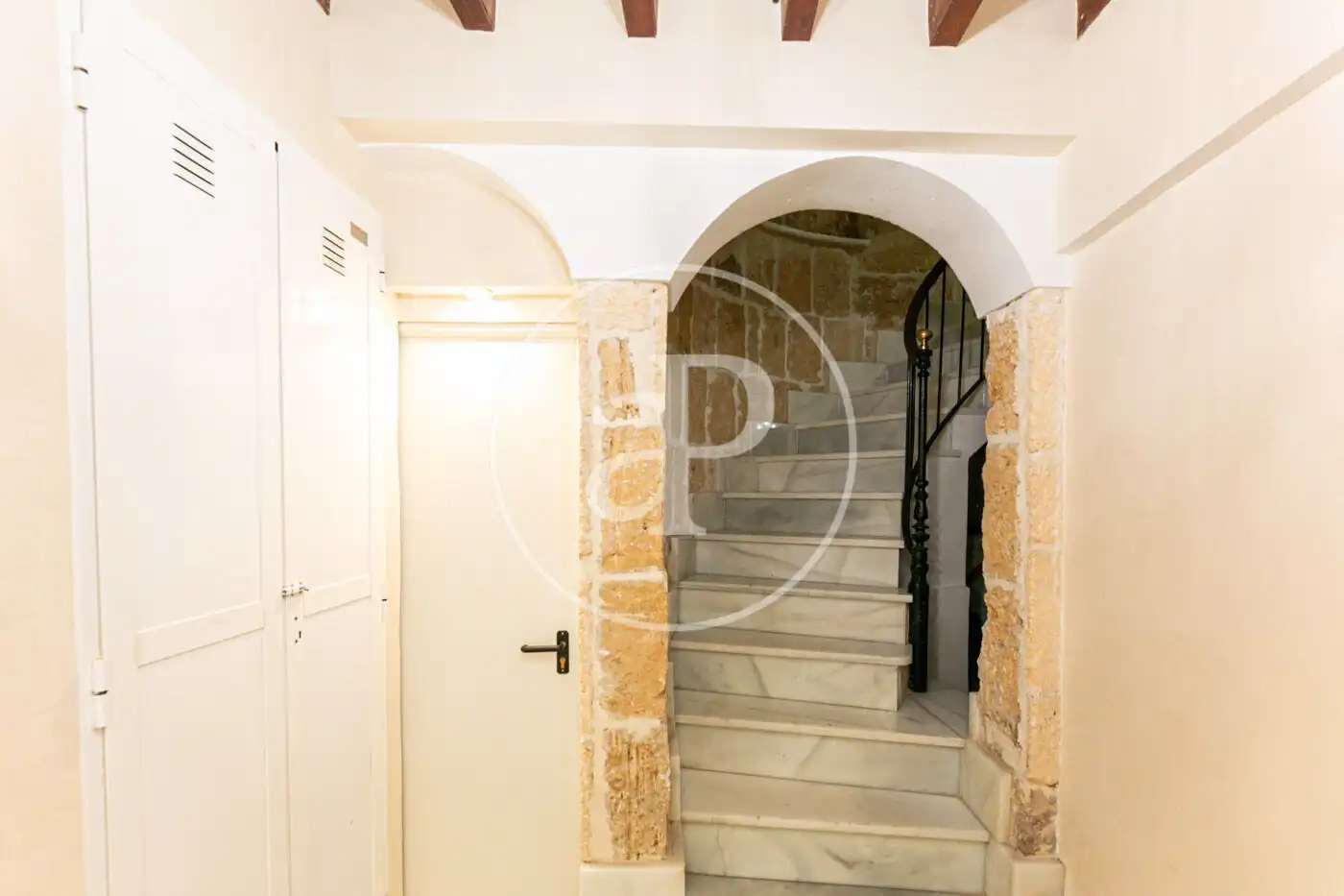 Piso de alquiler en Carrer de Vallseca, La Llotja - Born