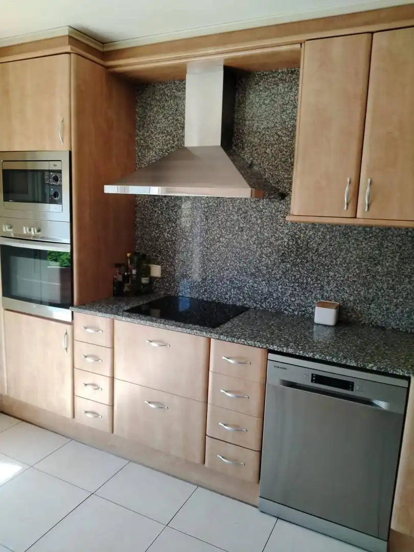 Cuina de Casa adosada en venda en Mollerussa amb Calefacció i Jardí privat