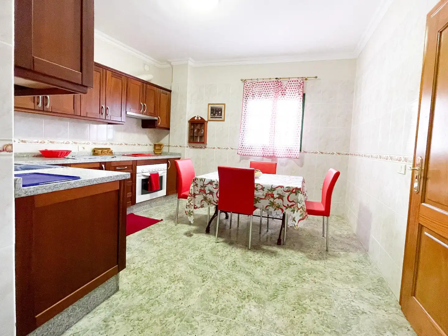 Cocina de Casa o chalet en venta en Granadilla de Abona con Jardín privado, Terraza y Amueblado