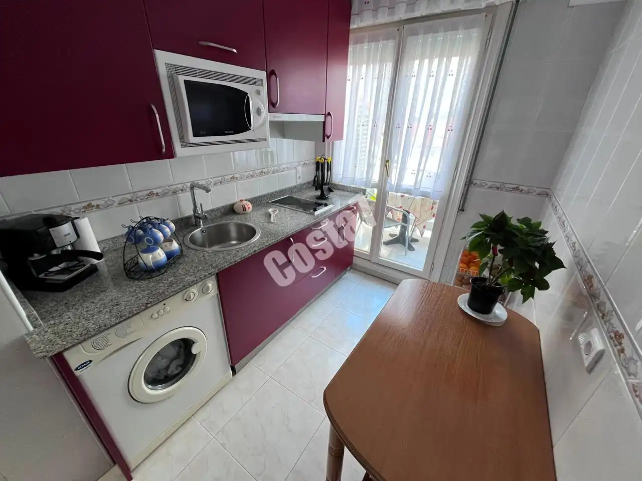 Küche von Wohnung zum Verkauf in Noja mit Terrasse