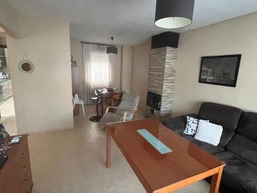 House for sale in El Valle